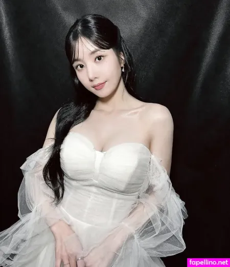 Kwon Eun Bi OnlyFans Thumbnail #2g7HRoDxIu