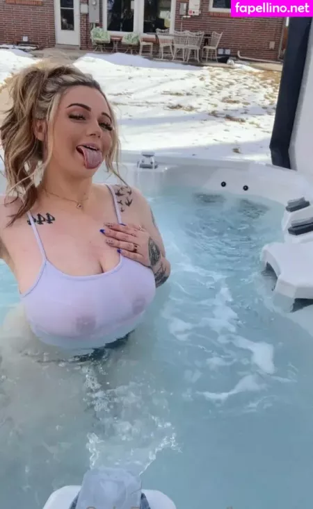 Kxmmm OnlyFans Thumbnail #E1FfAN0w3D