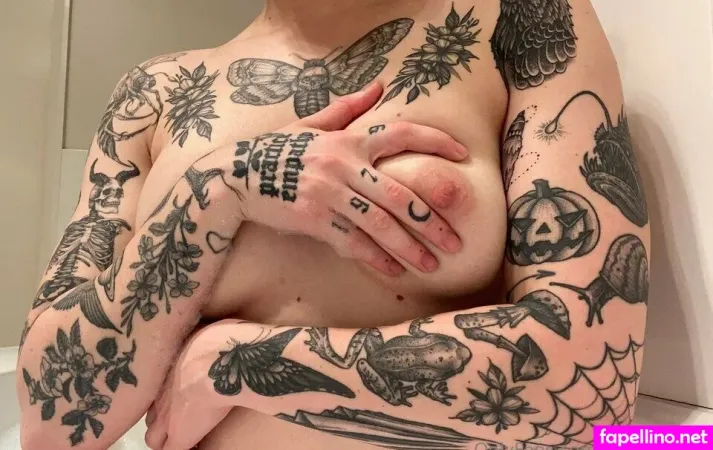 Kxrlymxrie OnlyFans Thumbnail #z7lF5L2zjo