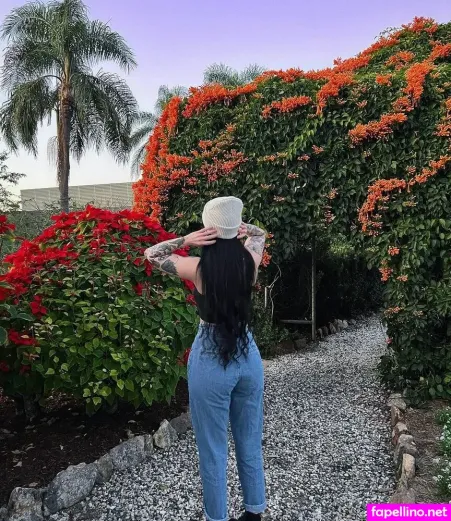 Kxrlyxmxrie OnlyFans Thumbnail #jwFxmXfLTN