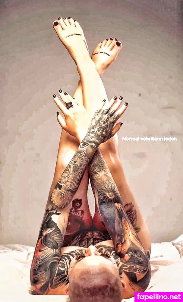 Kxrnblume Nude Leaked OnlyFans Photo #txEV0NadX5