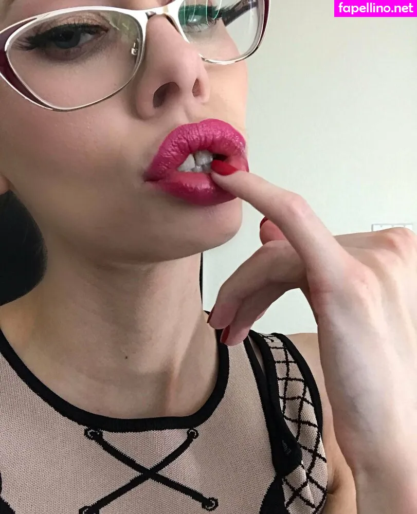 instafanas, kyaas_freefans Nude Leaked OnlyFans Photo #SFVD6YA2bu