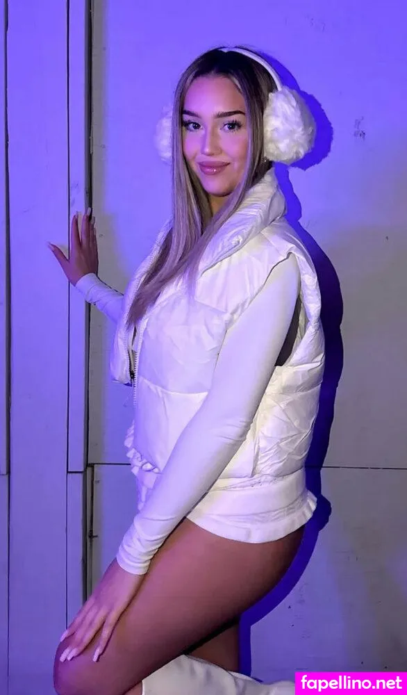 keekkeeks, kyaramaureen Nude Leaked OnlyFans Photo #aYoKsobbt8