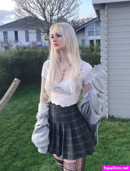 Kybelle OnlyFans Thumbnail #Cle1Zik2db