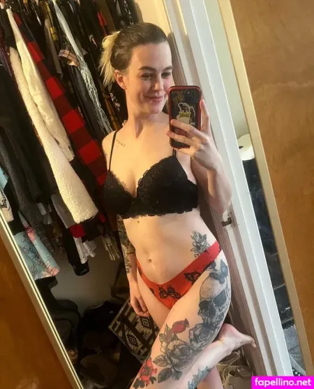 Kychick95 OnlyFans Thumbnail #qJuxQScosW