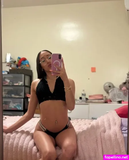 Kyleejane OnlyFans Thumbnail #9A0710tnX5