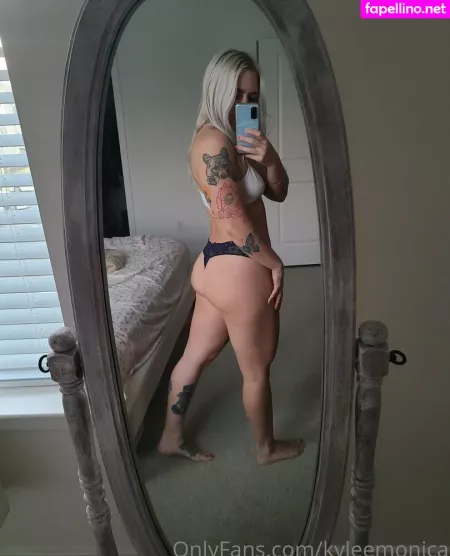 Kyleemonica OnlyFans Thumbnail #FSj1aq88eO