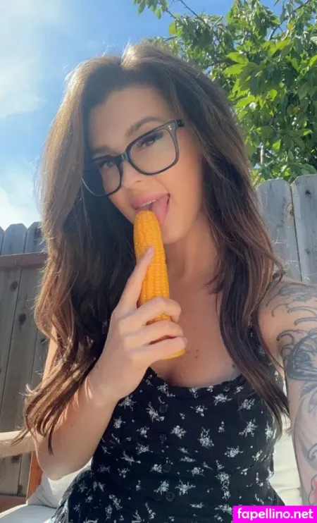 Kyleighfree OnlyFans Thumbnail #BgBwEqqu05