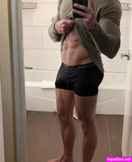 Kylessfitnessfree OnlyFans Thumbnail #1Y8SmopUlL