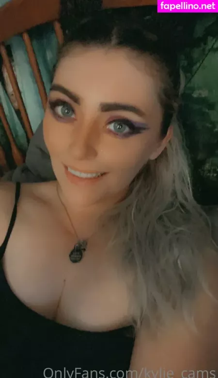 Kylie Cams OnlyFans Thumbnail #lEQSHDS78M