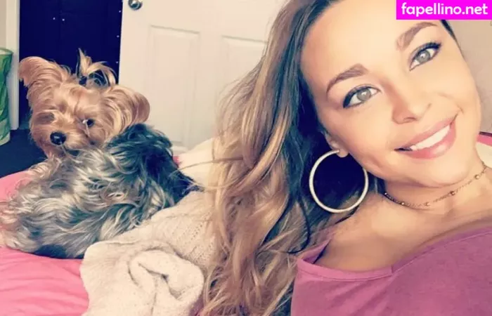 Kylie Nicole OnlyFans Thumbnail #iW8odYDQva