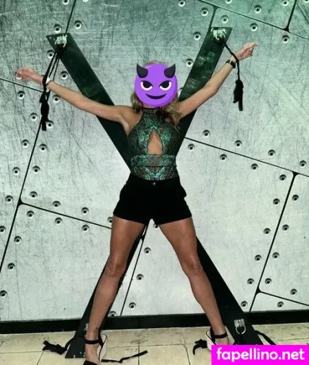 Kylie Sawyer OnlyFans Thumbnail #HomYnTt9v7