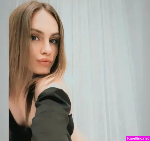 Kylie Star OnlyFans Thumbnail #HPKvH6EzUr