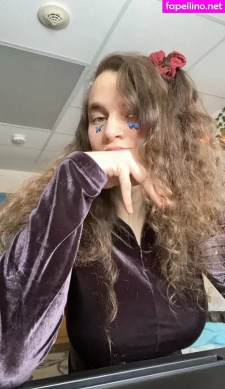 Kylie OnlyFans Thumbnail #Zd5j4szO0Q