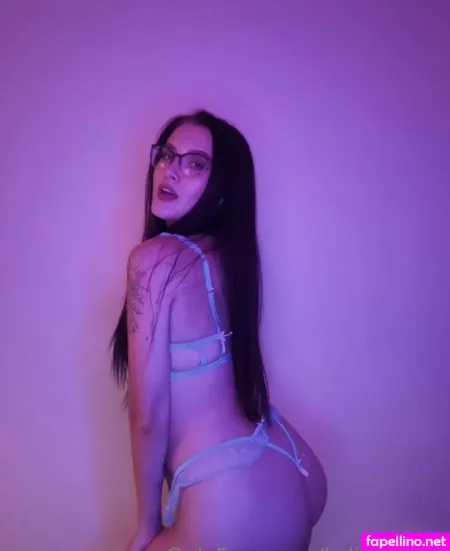 Kyliecakezz OnlyFans Thumbnail #yJzdKRJMk2