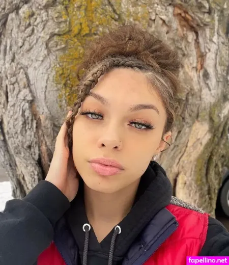 Kyliee Ep OnlyFans Thumbnail #KlMpFgZJfZ