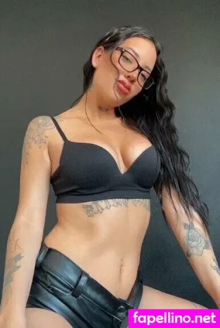 Kylieecole OnlyFans Thumbnail #UvpQtR4OBi