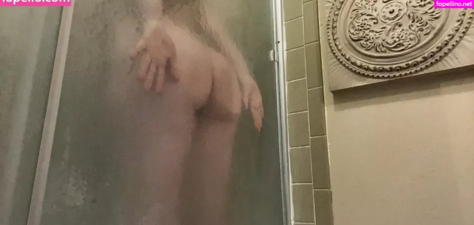 Kylieeow OnlyFans Thumbnail #4lAwHfPyhy