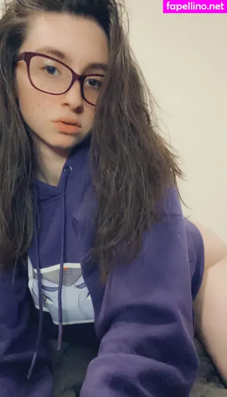 Kylieeow OnlyFans Thumbnail #6z521MykI3