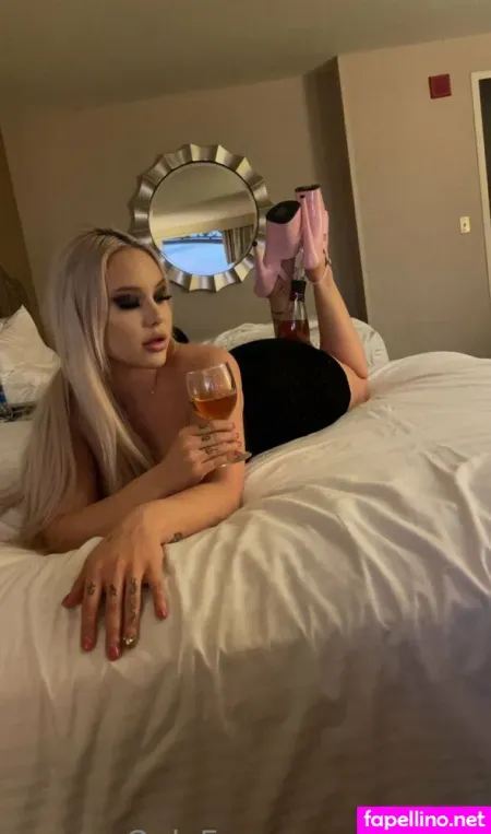 Kyliexpage OnlyFans Thumbnail #teWzFu6pXM