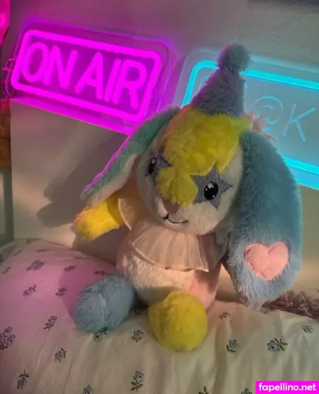 Kyliexy OnlyFans Thumbnail #xPBKDxq7Dk