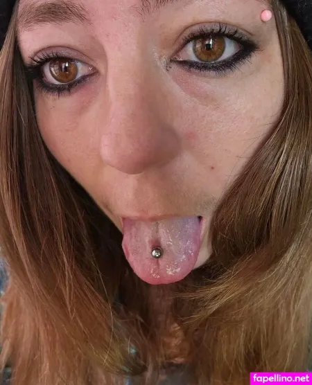 Kymberquinn OnlyFans Thumbnail #Z3Nf2WpJ9A