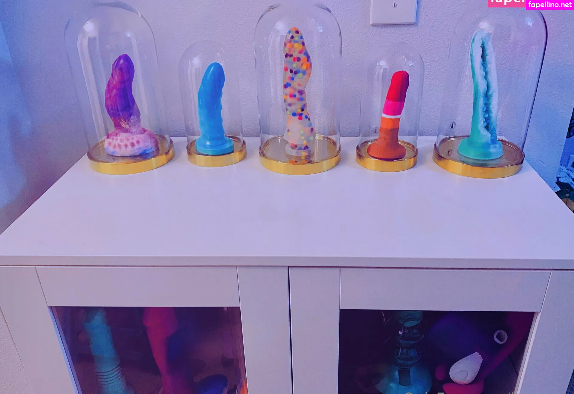 kyramox Nude Leaked OnlyFans Photo #5tooONEJKt