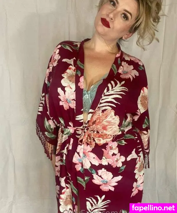 kyrie_eleison_insta, kyrieeleisonof Nude Leaked OnlyFans Photo #LweZX4Oh1Q