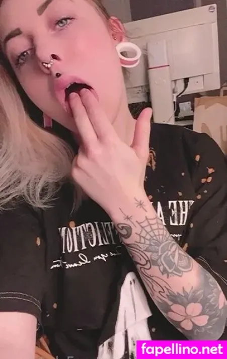 Kyuremkitten Main Profile Photo