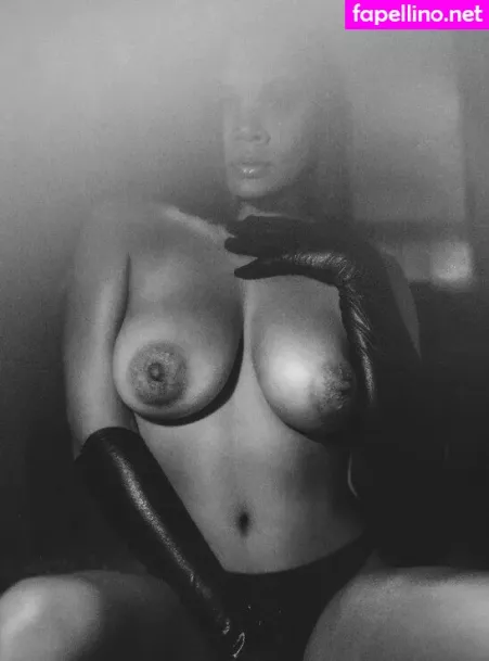 L Shima OnlyFans Thumbnail #CIQYEHleb5