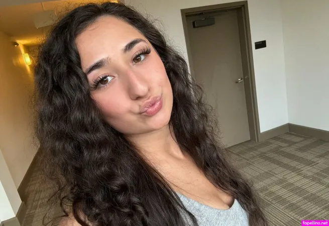 L Wrld OnlyFans Thumbnail #g5w4CltPrR