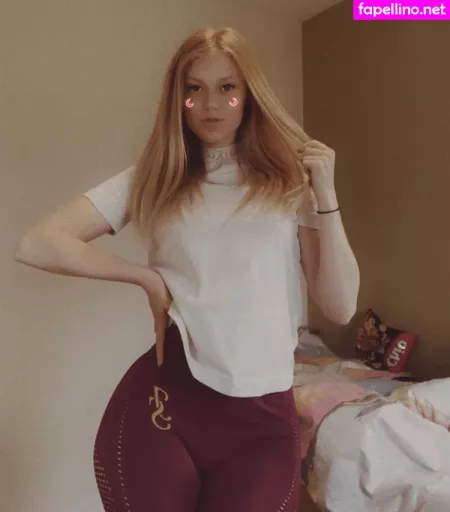 L11za OnlyFans Thumbnail #i4DBvW8ayO