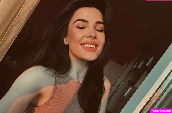 La Alegriafree OnlyFans Thumbnail #1FAMSjSAUz