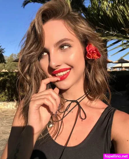 La Catherine Cherie OnlyFans Thumbnail #2isxrV5Mvf