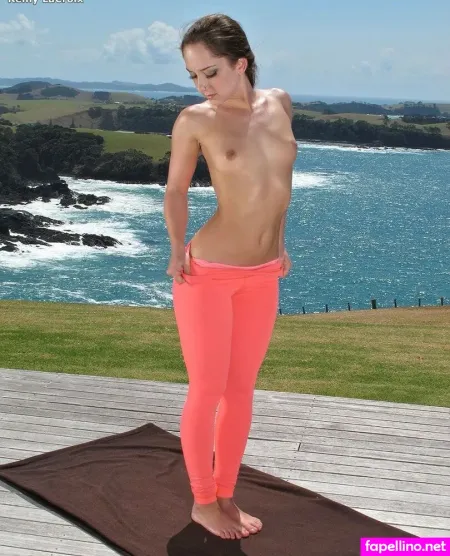 La Croix OnlyFans Thumbnail #3YKaG0m0MB