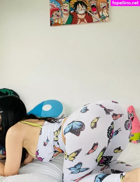 La Elfo OnlyFans Thumbnail #PdA2qeKPa5