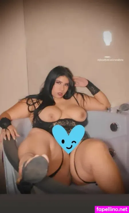 La Grandota OnlyFans Thumbnail #cKwziFxgZB