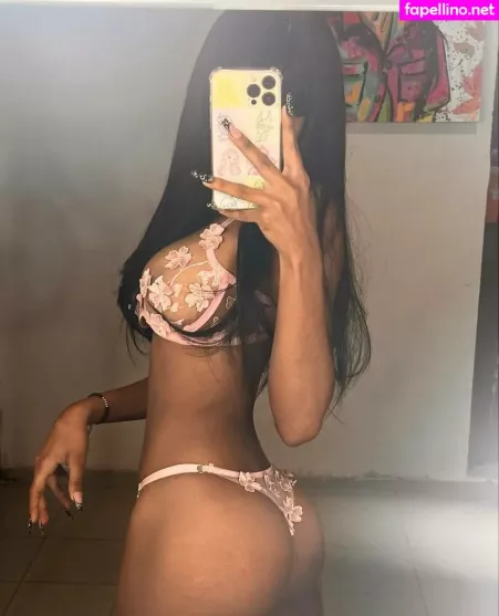 La Jary OnlyFans Thumbnail #HLh7AbaBR4