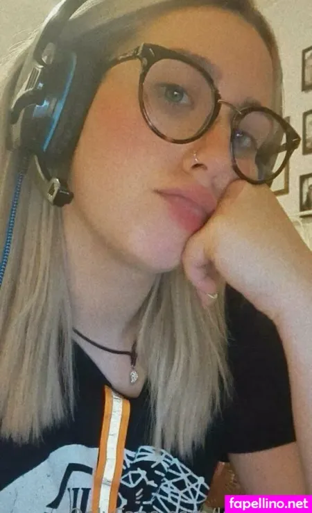 La Ki99 OnlyFans Thumbnail #E1K3KZpTyo