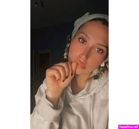 La Ki99 OnlyFans Thumbnail #jDHfmKXQcr