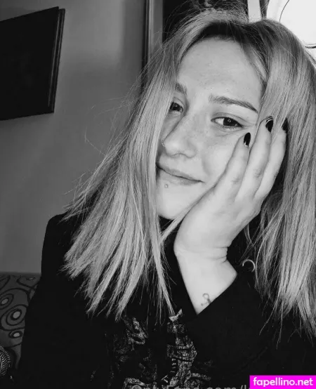 La Ki99 OnlyFans Thumbnail #x8Nr72C5Kq