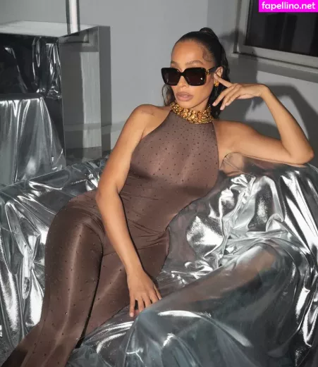 La La Anthony OnlyFans Thumbnail #PfR6rXKIQ4
