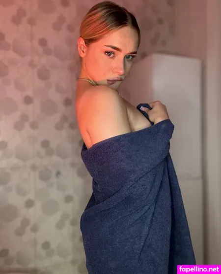 La La Landay OnlyFans Thumbnail #iiUYXbrb4q