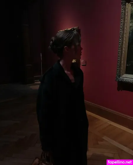 La Lunaa OnlyFans Thumbnail #H8fLnBMyYm