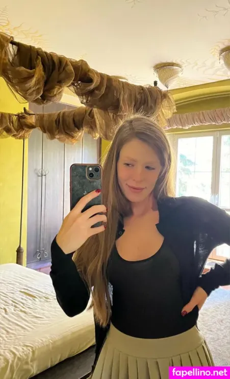 La Lunaa OnlyFans Thumbnail #onKRsVC1On