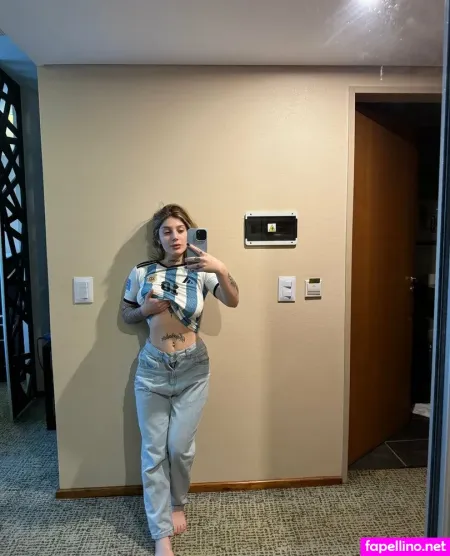 La Roli25 Milli Castillo OnlyFans Thumbnail #1JRUAqdooz