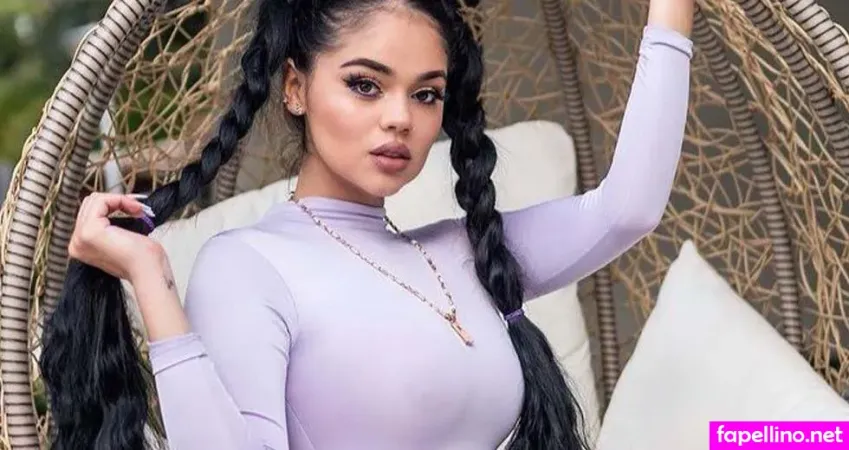 La Segura OnlyFans Thumbnail #wyb59dHIkw