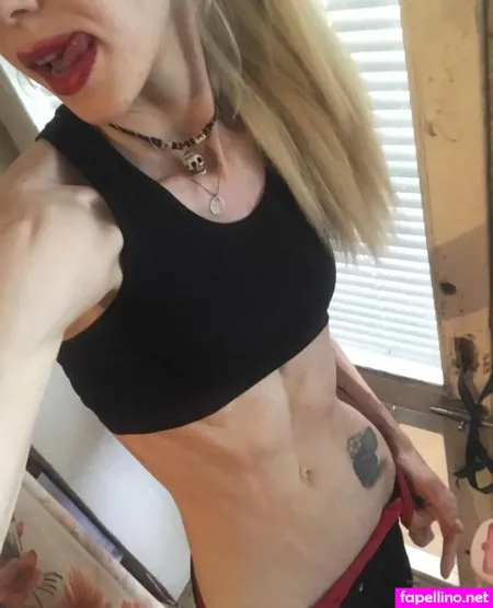 La Strawberry OnlyFans Thumbnail #FQjnyjkFaa