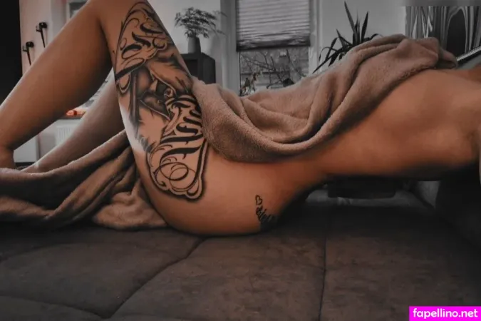 Laaara 1312 OnlyFans Thumbnail #lC4p7Xwjou