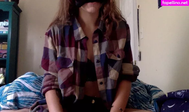 Laaavlemonde OnlyFans Thumbnail #FvaTMM101B